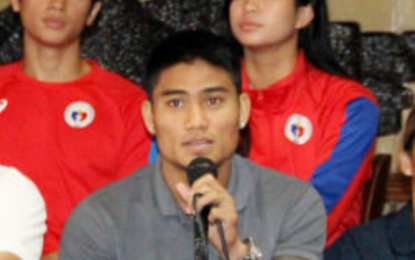 <p>Mark Magsayo<em> (File photo)</em></p>