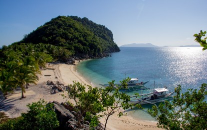 <p><strong>TOURISM ZONE</strong>. Gigantes Island in Carles town is named as eco-tourism zone together with Concepcion’s Tambaliza Island. Iloilo tourism officer Gilbert Marin said they will be checking their readiness to open for tourists next week.<em> (PNA file photo by Gilbert Marin)</em></p>