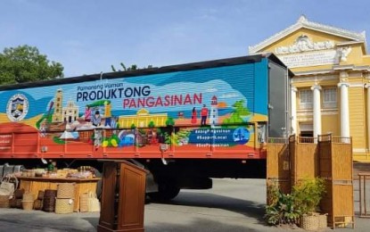 <div class="gE iv gt"><strong>PROMOTING LOCAL PRODUCTS.</strong> The provincial government of Pangasinan launches its Abig: (Heal) Pamanang Yaman, the Produktong Pangasinan project to promote the local products of the province amid the coronavirus disease (Covid-19) pandemic. The provincial government will buy products from MSMEs in the different towns and cities of the province and these will be sold also in the province. <em>(Photo by Jerick James Pasiliao) </em></div>
<div id=":me"> </div>