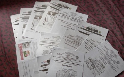 <p><strong>ERRORS IN MODULES</strong>. Undated photo shows self-learning modules produced by the Department of Education (DepEd) and distributed for the learners to study and answer. Depd-7 regional director Salustiano Jimenez on Tuesday (Oct. 13, 2020) said they established a hotline where parents and guardians can course through their concerns about the modules<em>. (Photo from Nikki Arante's Facebook page)</em></p>
