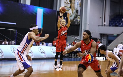 <p><strong>FIRST WIN</strong>. Jvee Casio hits a jumper as he scored 17 points for Alaska Aces’ 87-81 win against Magnolia in the ongoing PBA Philippine Cup at the Angeles University Foundation Sports Arena and Cultural Center on Saturday night (Oct. 17, 2020). It was Alaska’s first win following two frustrating defeats. <em>(Courtesy of PBA Images)</em></p>