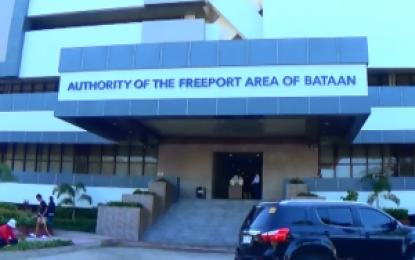 <p><strong>BACK IN BUSINESS</strong>. A total of 81 companies are back to business in the Freeport Area of Bataan (AFAB) in Mariveles, Bataan after temporary suspension of operations last March due to the implementation of the enhanced community quarantine. The reopened companies are subject to regular inspection to ensure they adhere to the guidelines on preventing Covid-19 infection among workers.<em> (Contributed photo)</em></p>