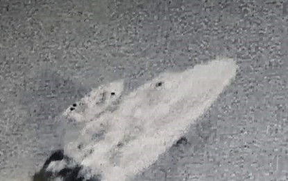<p><strong>KILLED.</strong> Seven Abu Sayyaf Group (ASG) bandits were killed in a clash Tuesday (Nov. 3, 2020) near Sulare Island, Parang, Sulu, as the troops thwart another kidnapping attempt by the ASG. A photo taken from a helicopter at dawn shows the multi-purpose attack craft of the Navy intercepting a twin-engine speed boat used by the ASG bandits. <em>(Photo courtesy of the Joint Task Force Sulu)</em></p>