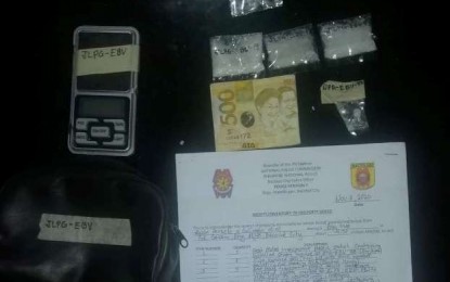 <p><strong>SHABU SEIZED.</strong> Operatives of Bacolod City Police Station 7 seized 18 grams of suspected shabu with an estimated value of PHP117,000 during a buy-bust in Purok Gaisano, Barangay Alijis on Wednesday (Nov. 11, 2020). Three suspects were arrested after transacting with an undercover police officer. <em>(Photo courtesy of Bacolod City Police Office)</em></p>