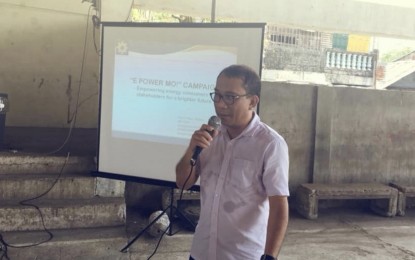 <p><strong>SUSTAINABLE ENERGY</strong>. Engr. Jose Rey Maleza, DOE-Visayas' Energy Industry Management Division chief, is shown giving household conservation tips in a meeting in Cebu in a file photo. Maleza on Monday (Dec. 7, 2020) said the DOE-7 optimizes the use of the internet and social media in celebrating the agency's 48th anniversary by engaging the millennials in a webinar on renewable energy.<em> (Contributed photo)</em></p>