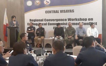 <p><strong>BOOSTING COMPETITIVENESS.</strong> RDC-7 Chair Kenneth Cobonpue is seen in this July 2019 photo delivering his state of the region address. During the RDC-7 fourth quarter virtual meeting on Monday (Dec. 7, 2020), the business sector asked the Regional Development Council’s (RDC 7) intervention to address the high cost of power in Cebu and boost competitiveness.<em>  (PNA file photo by John Rey Saavedra)</em></p>