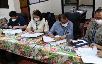 <p><strong>MOA SIGNING</strong>. The memorandum of agreement on the Cagayan River Restoration Project at the DENR-Cagayan Valley regional office on Thursday (Dec. 10, 2020). Cagayan River is the country's longest and biggest river.<em> (Photo by DENR-Region 2)</em></p>