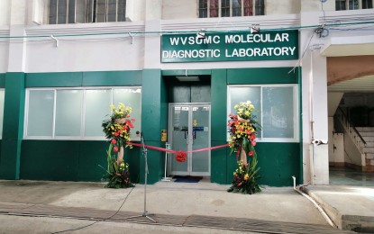 <p><strong>MOLECULAR LAB</strong>. West Visayas State University Medical Center (WVSUMC molecular diagnostic laboratory for coronavirus disease 2019 (Covid-19) testing was inaugurated on Tuesday (Dec. 15, 2020). It is expected to start operations next week with an initial capacity of 150 specimen samples. <em>(Photo by L’ Michelli K. Horlador)</em></p>