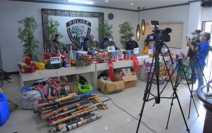 <p><strong>CONFISCATED</strong>. The regional police in Central Visayas presented to the media on Thursday (Dec. 31, 2020) the confiscated firecrackers and pyrotechnics seized since Christmas Day. The Cebu City Police Office, meanwhile, has activated its Oplan Bulabog to monitor business establishments during the New Year revelry. <em>(Photo courtesy of PRO-7)</em></p>