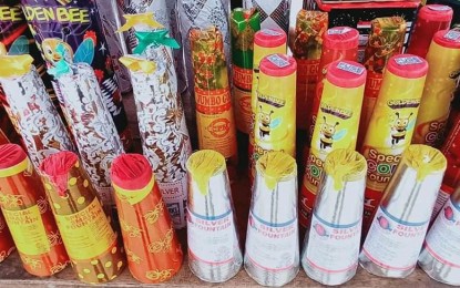 <p><strong>PEACEFUL NEW YEAR</strong>. Various firecrackers displayed in a retail store in Tacloban City's downtown area on Dec. 29, 2020. The Department of Health said Eastern Visayas has reported zero firecracker-related injuries as of Saturday (Jan. 2, 2021). (<em>PNA photo by Roel Amazona)</em></p>