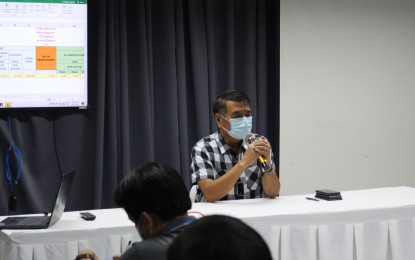 <p><strong>HYBRIDIZATION PROGRAM</strong>. Crispulo Bautista, regional director of the Department of Agriculture in Central Luzon, asks for the support of seed companies to ensure the successful implementation of the agency's rice hybridization program during a meeting held at the DA Regional Office in the City of San Fernando, Pampanga on Wednesday (Jan. 13, 2021). Bautista encouraged the seed companies to conduct field demonstrations to showcase their different rice varieties.<em> (Photo by DA-Central Luzon)</em></p>