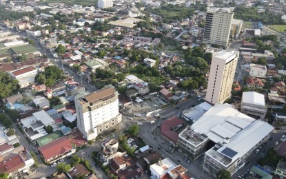 <p><strong>RECOVERIES</strong>. Aerial photo shows the uptown district of Cebu City. The Department of Health in Central Visayas has recorded a total of 992 Covid-19 recoveries in January, with 42 percent or 418 from Cebu City<em>. (Photo contributed by Jun Nagac)</em></p>