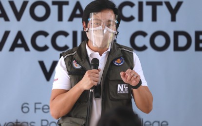 Nograles distributes VCO in Bulacan hospitals