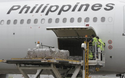 <p><strong>VACCINE ARRIVAL SIMULATION.</strong> The government holds a full-scale simulation exercise on the Covid-19 vaccine arrival and deployment at the Ninoy Aquino International Airport on Tuesday (Feb. 9, 2021). This is in preparation for the shipment of the first batch of jabs in the Philippines. <em>(PNA photo by Avito Dalan)</em></p>