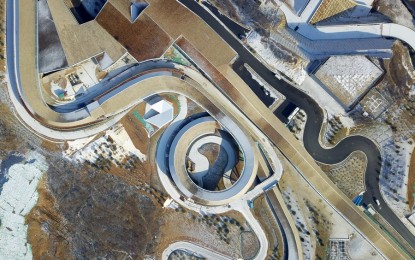 <p>Aerial shot of the National Sliding Center in Yanqing District in Beijing.<em> (Xinhua photo)</em></p>