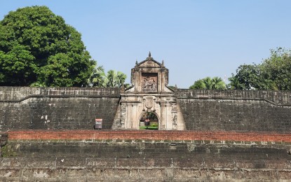 <p><strong>FAMILY DAY</strong>. Fort Santiago in Intramuros, Manila. The Department of Tourism on Thursday (Feb. 18, 2021) said it is considering to recommend a one-day exemption for children below 15 years old in Intramuros. <em>(PNA file photo) </em></p>