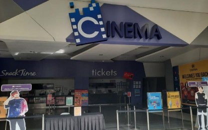 <p>Movie house inside a mall<em> (File photo)</em></p>