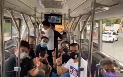 <p><strong>ELECTRIC MINIBUS.</strong> Manila Mayor Isko Moreno takes a ride on a BEST electric minibus on Monday (March 8, 2021). The fully electric shuttle will soon ply the streets of Metro Manila and Bulacan province. <em>(Photo grabbed from Isko Moreno Domagoso FB page)</em></p>