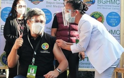 1.1K Cordillera hospital workers vaccinated in 3 days