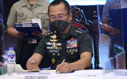 <p>Armed Forces of the Philippines chief-of-staff Lt. Gen. Cirilito Sobejana </p>