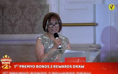 <p><strong>GOV’T SECURITIES</strong>. National Treasurer Rosalia de Leon says Tuesday (March 16, 2021) the acceleration of financial technology allowed more overseas Filipino workers (OFWs) to invest in government securities, such as the Premyo Bonds. She said OFWs from 70 countries around the globe invested in the second issuance of one-year debt paper through the mobile app of the government-owned digital bank, Overseas Filipino Bank (OFBank), and the <a href="http://www.google.com/url?q=http%3A%2F%2FBONDS.PH&sa=D&sntz=1&usg=AFQjCNHPuIMNhyM7MNnDqh5Ap6XtVEFSrg" target="_blank" rel="noopener noreferrer" data-saferedirecturl="https://www.google.com/url?hl=en&q=http://www.google.com/url?q%3Dhttp%253A%252F%252FBONDS.PH%26sa%3DD%26sntz%3D1%26usg%3DAFQjCNHPuIMNhyM7MNnDqh5Ap6XtVEFSrg&source=gmail&ust=1615979621584000&usg=AFQjCNGwUZ4Uu-2KXubLcD5-PihacD-i9Q">BONDS.PH</a>. <em>(Photo grabbed from the Bureau of the Treasury Facebook page)</em></p>