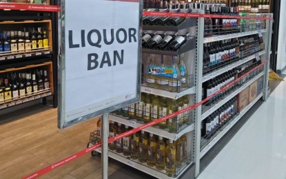 <p><strong>LIQUOR BAN.</strong> Only Pasay City residents can buy alcoholic beverages and just between 8 a.m. and 8 p.m. Dining establishments may serve liquor with meals during the window hours to dine-in customers. <em>(PNA file photo)</em></p>