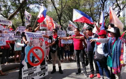 <p>BLAME JOMA. Anti-communist groups give a thumbs down to exiled Communist Party of the Philippines founding chairperson Jose Maria Sison in an undated photo during a rally in Manila. The groups, in a statement Friday said there is one to blame or accuse of red-tagging but Sison. (<em>PNA File photo</em>)</p>