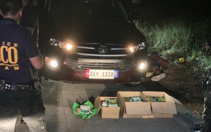 <p><strong>BUY BUST.</strong> Authorities conduct an inventory of the 31 kg. of suspected shabu seized from two suspects who were killed in a buy-bust operation in a dimly lit portion of Barangay Pamplona, Las Piñas City on Tuesday night (April 13, 2021). PNP Chief, Gen. Debold Sinas, said the two were known distributors of illegal drugs in Metro Manila, Calabarzon, and Central Luzon and were connected to illegal drug syndicates operating in the country. <em>(Photo courtesy of PNP Public Information Office)</em></p>