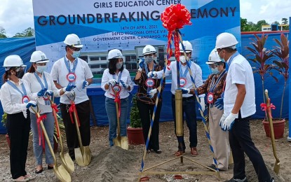 <p><strong>LEARNING OPPORTUNITIES FOR GIRLS</strong>. Officials join the groundbreaking of the facility at the Department of Education regional office complex in Palo, Leyte on Wednesday (April 14, 2021). Out-of-school girls in Eastern Visayas will soon have a place to learn with the construction of the Girls Education Center. <em>(PNA photo by Roel Amazona)</em></p>