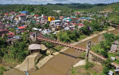 <p><strong>HANGING BRIDGE</strong>. The newly-completed hanging bridge in Jipapad, Eastern Samar in this undated photo. Reaching the town center of Jipapad from the main highway is now very convenient following the completion of the bridge crossing the town’s major river.<em> (Photo courtesy of Department of Public Works and Highways)</em></p>