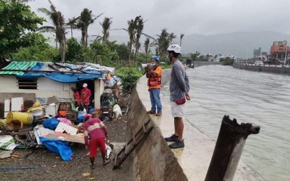 <p><strong>EVACUATION</strong>. Authorities conduct mandatory evacuation of residents particularly those living in hazard-prone areas in Virac, Catanduanes on Sunday (April 18, 2021). Catanduanes is under Tropical Cyclone Wind Signal No. 2 as Typhoon Bising moves west northwestward east of Virac with maximum sustained winds of 205 kilometer per hour near the center and gustiness of up to 250 kph. <em><strong>(Photo by MDRRMO-Virac)</strong></em></p>