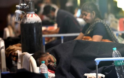 <p><strong>RISING NUMBERS.</strong> Covid-19 patients are seen at a care center in New Delhi, India on Thursday (April 29, 2021). India has been badly gripped by the second wave of the pandemic, with nearly 380,000 new cases and 3,645 deaths registered Thursday. <em>(Xinhua/Partha Sarkar)</em></p>
