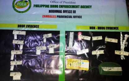 <p><strong>ANTI-ILLEGAL DRUG OPERATIONS</strong>. The confiscated pieces of evidence in two buy-bust operations conducted in Subic, Zambales on Sunday (May 16, 2021). The operations also led to the arrest of 12 drug suspects.<em> (Photo by PDEA Region 3)</em></p>