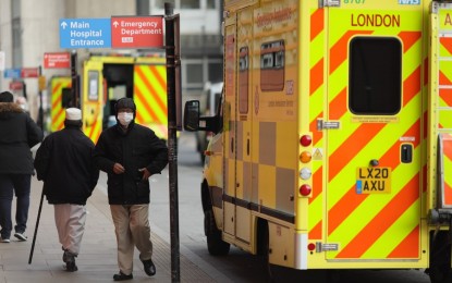 <p><strong>CAUSE OF CONCERN.</strong> People walk past ambulances at the Royal London Hospital in London, Britain on April 9, 2021. British Health Secretary Matt Hancock warned that the coronavirus variant first detected in India can spread like wildfire among those who haven't had a jab.<em> (Photo by Tim Ireland/Xinhua)</em></p>