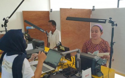 <p><strong>NEW SITE.</strong> A registration center in Tawi-Tawi province welcomes applicants for the national identification card in this May 2021 photo. The Philippine Statistics Authority has registration centers even in remote towns like Sitangkai and Sibutu. <em>(Photo courtesy of PhilSys)</em></p>