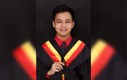 <p><strong>TOPNOTCHER</strong>. Russel John Garcia Paulo ranks third in the May 2021 radiologic technologist licensure examination. Paulo is a resident of San Carlos City in Pangasinan. <em>(Photo courtesy of Russel John Paulo's Facebook page)</em></p>