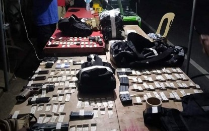 <p><strong>RECOVERED</strong>. Some of the firearms and ammunition recovered by policemen at a checkpoint in San Jorge, Samar on Saturday night (June 5, 2021). Philippine National Police (PNP) chief, Gen. Guillermo Eleazar, lauded on Monday (June 7, 2021) the policemen in San Jorge, Samar over the arrest of 10 suspects at a checkpoint. <em>(Photo courtesy of Samar police)</em></p>
