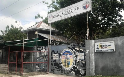 <p>The main gate of the General Santos City Jail in Purok Lanton, Barangay Apopong <em>(PNA GenSan file photo)</em></p>