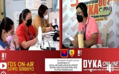 <p><strong>FDS ON-AIR</strong>. Jeffrey Gabucay, Antique Provincial Link of the Pantawid Pamilyang Pilipino Program (4Ps) (right), talks about the importance of savings during the pilot episode of the Family Development Session (FDS) on Wednesday (June 23, 2021) aired over DYKA Radio Station in Antique. Pantawid beneficiaries were encouraged to set aside a portion of their grant for their emergency and other future needs. <em>(PNA photo courtesy of Pantawid Antique)</em></p>
