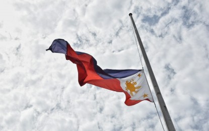 <p><strong>HONOR.</strong> Philippine flags nationwide are at half-mast in honor of former President Benigno “Noynoy” Aquino III starting Thursday (June 24. 2021). Aquino died at the Capitol Medical Center of renal failure secondary to diabetes.<em> (Photo by Manila-PIO)</em></p>