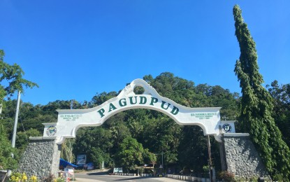 <p>Pagudpud marker.<em> (PNA file photo by Leilanie G. Adriano)</em></p>