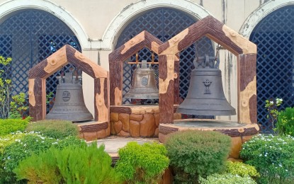 <p><strong>BACK HOME</strong>. The Balangiga Bells displayed at the ground of a Roman Catholic Church in Balangiga, Eastern Samar. The US government returned the bells in 2018 after keeping them for 117 years. <em>(File photo)</em></p>