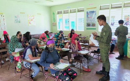 Army, Bangsamoro ministry produce first ALS graduates in Sulu