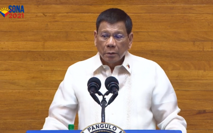 <p><strong>KAFALA SCHEME</strong>. President Rodrigo Duterte delivers his sixth and last State of the Nation Address at the Batasang Pambansa in Quezon City on Monday (July 26, 2021). Duterte threatened to order the repatriation of overseas Filipino workers from Arab nations if the controversial Kafala scheme is not abolished. <em>(Screengrab)</em></p>