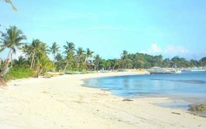 <p><strong>CONSERVATION.</strong> A portion of Suluan Island in Guiuan, Eastern Samar, forming part of the fishery management area in Eastern Visayas and Caraga. The Bureau of Fisheries and Aquatic Resources is pushing for the adoption of the newly-drafted municipal fisheries ordinance among local government units to attain sustainable management of several bays in Eastern Visayas and Caraga. (Photo from Suluan Island FB page)</p>