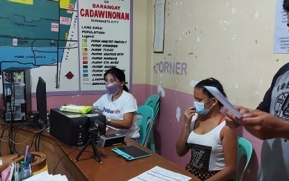 <p><strong>VOTERS' LIST-UP.</strong> The number of registered voters in Dumaguete City, Negros Oriental has increased by about 3,000 as of July 2021. The Comelec in Dumaguete City is urging people to avail of the satellite registrations as the Sept. 30 deadline for registration will not be extended. <em>(PNA file photo by Comelec-Dumaguete)</em></p>