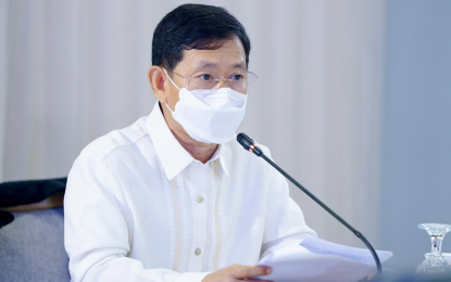 <p><strong>AYUDA DISTRIBUTION.</strong> Interior and Local Government Secretary Eduardo Año gives an update to President Rodrigo R. Duterte during a meeting with the Inter-Agency Task Force on the Emerging Infectious Diseases core members in Matina, Davao City on Monday (Aug. 16, 2021). Año said total of PHP3.29 cash assistance has been distributed to 3,299,290 qualified beneficiaries in the National Capital Region, which was placed under the enhanced community quarantine from Aug. 6 to 20. <em>(Presidential photo by Joey Dalumpines)</em></p>