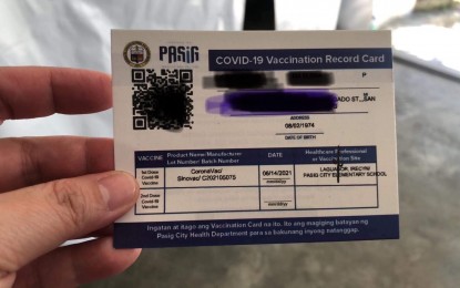 <p>Pasig City vaccination card<em> (File photo)</em></p>