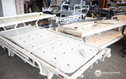 <p><strong>DONATION.</strong> The Bureau of Customs-Port of Davao donates close to 40 hospital beds to Davao’s Southern Philippines Medical Center on Aug. 16, 2021. The BOC Davao also donated medical equipment like walkers, medical trolleys, and folding beds, among others. <em>(Photo from BOC-Davao)</em></p>