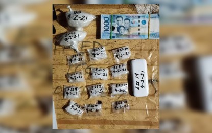 <p><strong>MARILAO BUY-BUST.</strong> Some PHP816,000 worth of shabu were seized from two suspected drug peddlers in Barangay Lambakin, Marilao, Bulacan on Thursday (Sept. 2, 2021). The drug suspects were identified as Cheryl Quijano, and Rodelyn Jorge Ronquillo, both of Barangay Lambakin. <em>(Photo courtesy of Marilao PNP)</em></p>